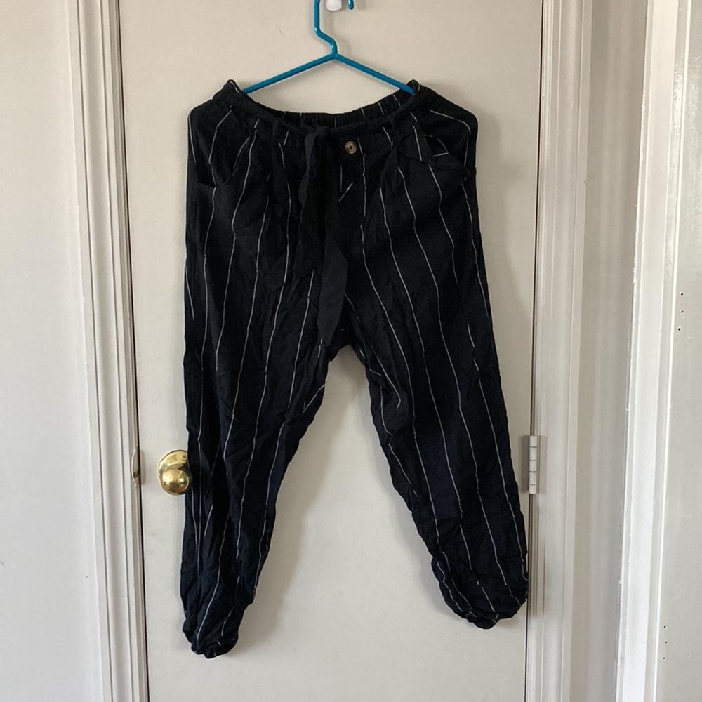 AE pants - Picture 4 of 4